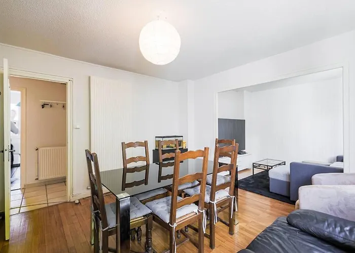 T4 Spacieux Tout Confort / Parking Gratuit Apartmán Grenoble